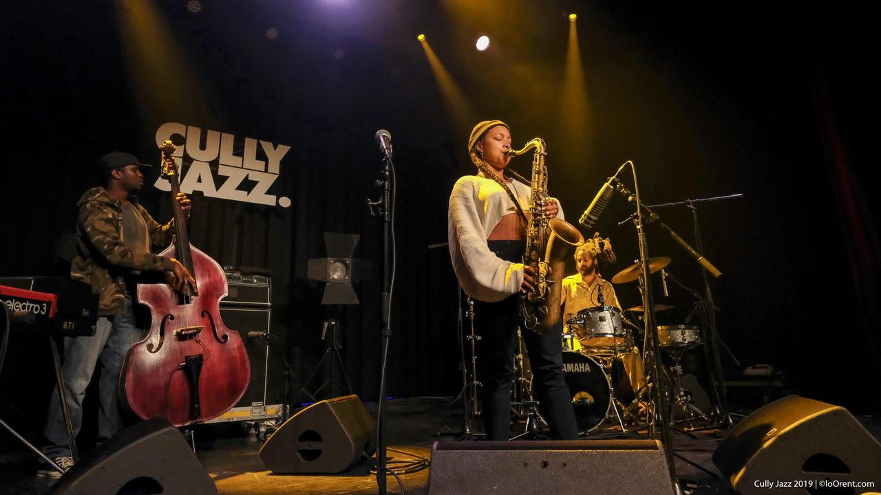 La saxopohoniste londonienne Nubya Garcia lors de la soirée d'ouverture du Cully Jazz Festival, le 5 avril 2019. [Facebook - Loorent Pointcom/CJF]
