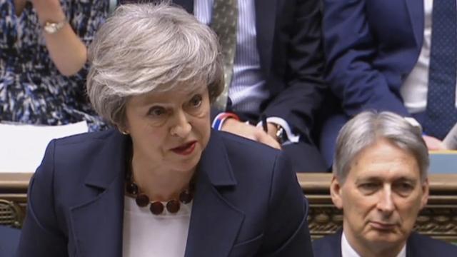 Theresa May a tenté en vain de rassurer les députés britanniques. [Keystone - House of Commons/PA via AP]