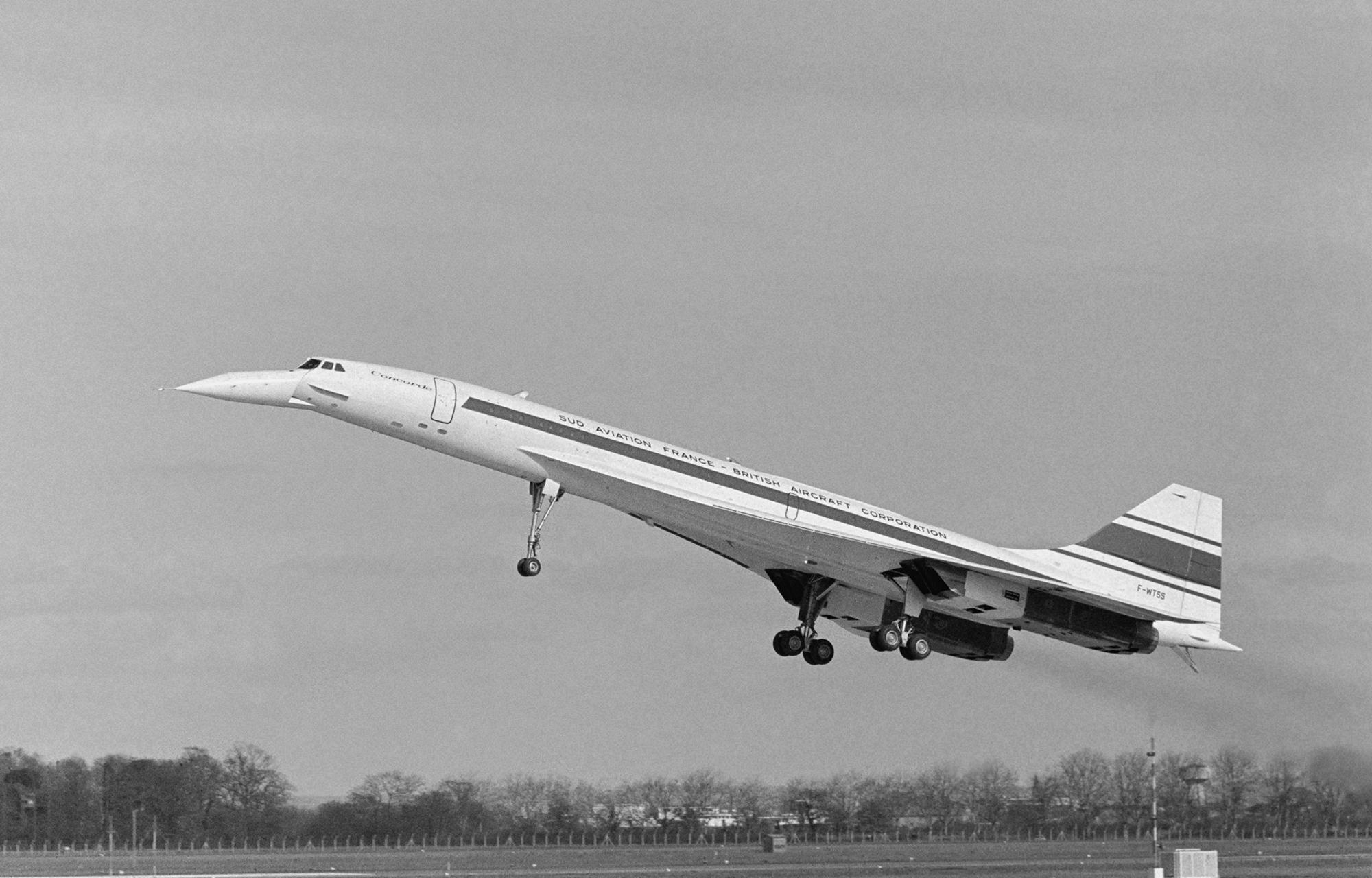 Le Concorde, supersonique franco-anglais, se pose après son 1er vol en 1969.AFP