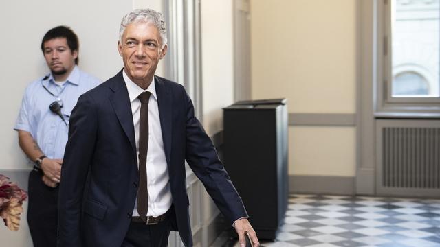 Michael Lauber à son arrivée au Palais fédéral mercredi. [Keystone - Peter Schneider]