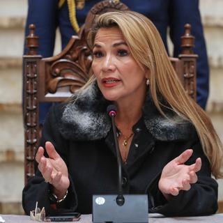 Jeanine Anez, présidente bolivienne par intérim. [Keystone/EPA - Rodrigo Sura]