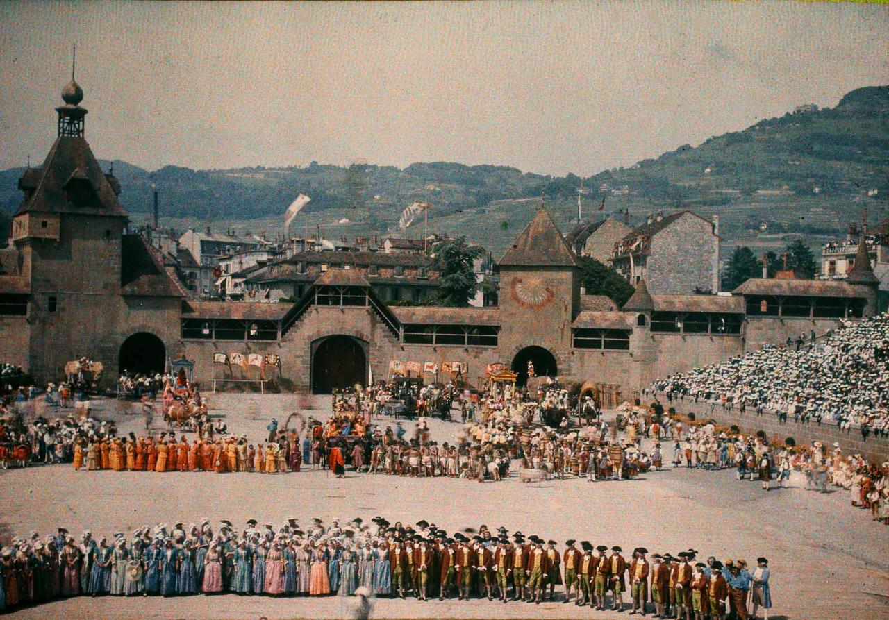 Le Grand choeur. Fête des Vignerons 1927. [cameramuseum.ch - Charles Nicollier]