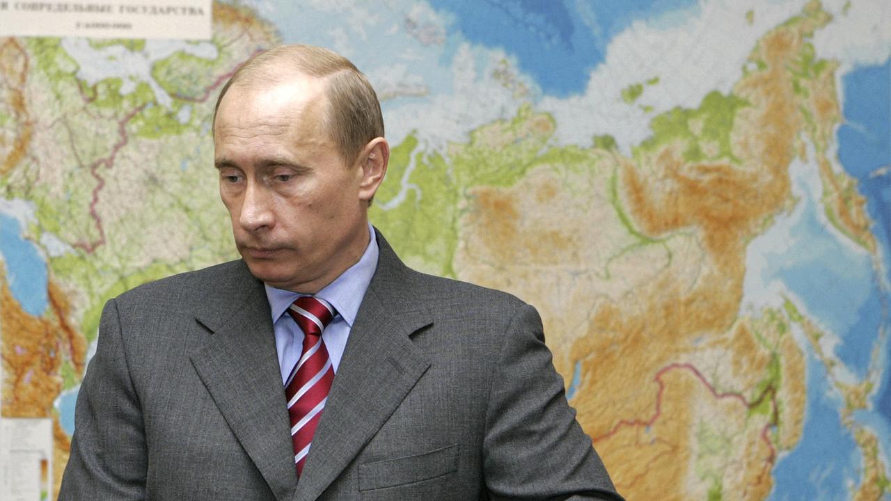 Le président russe Vladimir Poutine veut concurrencer Wikipedia en créant une encyclopédie russe en ligne. [Dmitry Astakhov]
