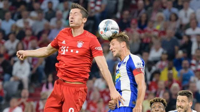 Malgré un doublé, Lewandowski n'a pas pu offrir la victoire au Bayern. [Matthias Balk]