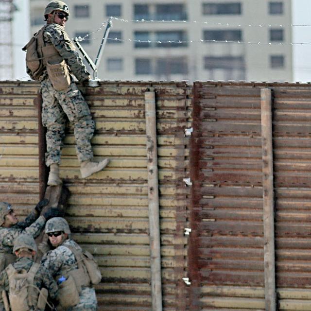 Des marines américains à la frontière mexicaine. [AFP - Sandy Huffaker]