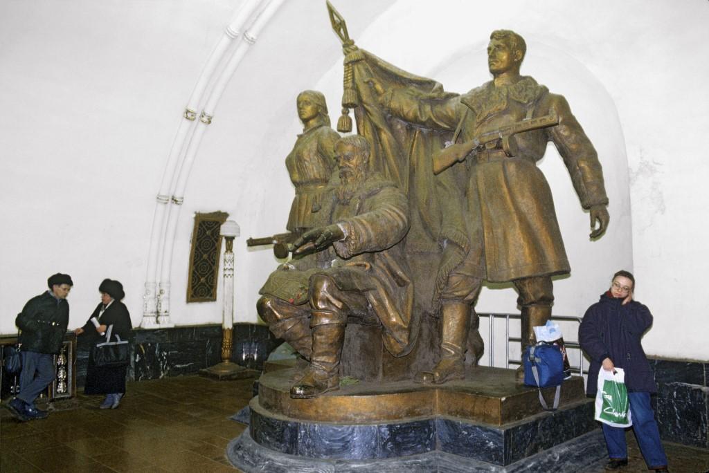 Héros de guerre à la station Belorruskaya [AFP - Vyatkin Vladimir]
