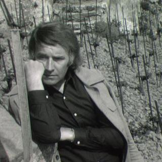 Franz Weber en 1972 dans le Lavaux. [RTS]