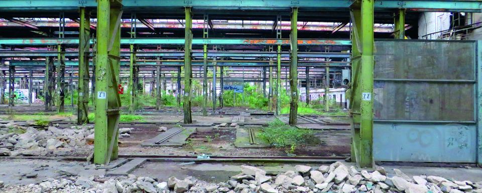 Dans une des halles abandonnées de Sket, Magdebourg. Août 2015. [DR - Nicolas Offenstadt]