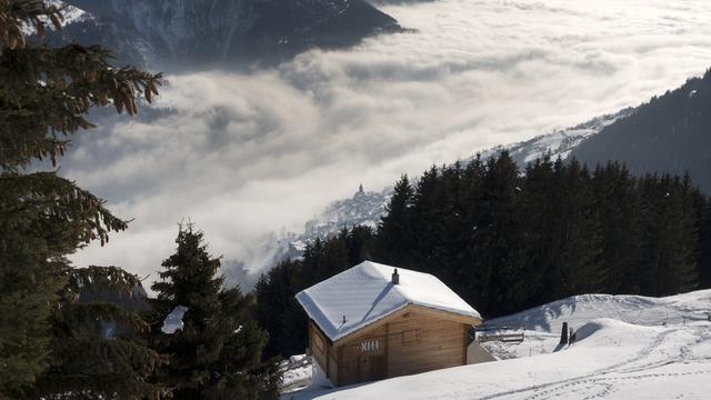 Selon Pro Natura, le Valais est trop laxiste en matière de constructions illégales. [KEYSTONE - Georgios Kefalas]