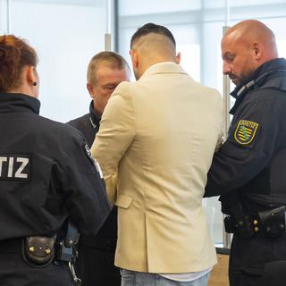 L'accusé syrien clame son innocence dans l'affaire du meurtre d'un Allemand de 35 ans à Chemnitz. [AFP - Matthias Rietschel/dpa-Zentralbild Pool/dpa]