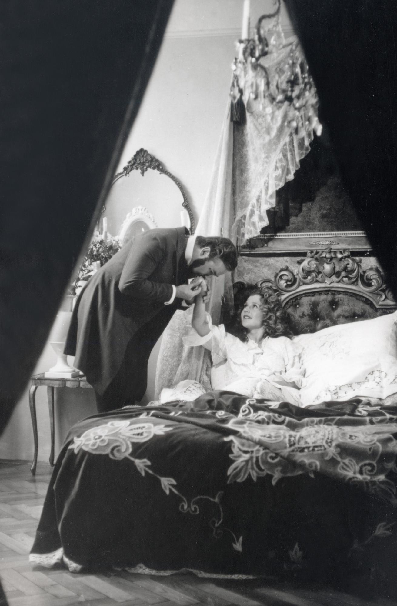 Le roman "Effi Briest" a été adapté plusieurs fois au cinéma: l'une des versions les plus célèbres a été réalisée en 1974 par Rainer Werner Fassbinder, avec Hanna Shygulla dans le rôle-titre. [AFP/ Photo12 - Archives du 7eme Art]