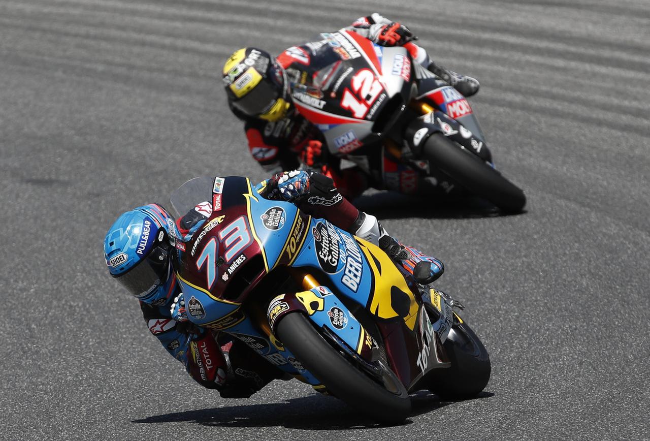 Thomas Lüthi (12) n'a pas réussi à suivre la cadence d'Alex Marquez. [KEYSTONE - Antonio Calanni]