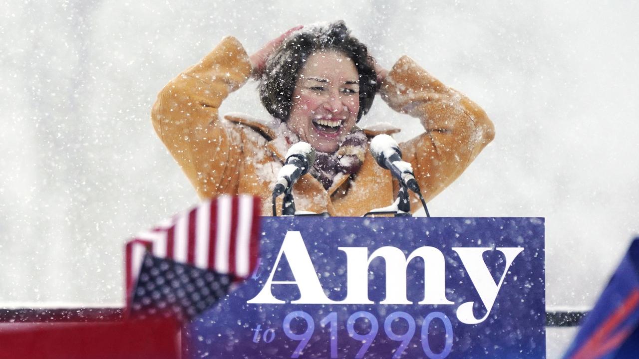 Amy Klobuchar lance sa campagne dans un contexte très hivernal, à Minneapolis, ce 10 février 2019.