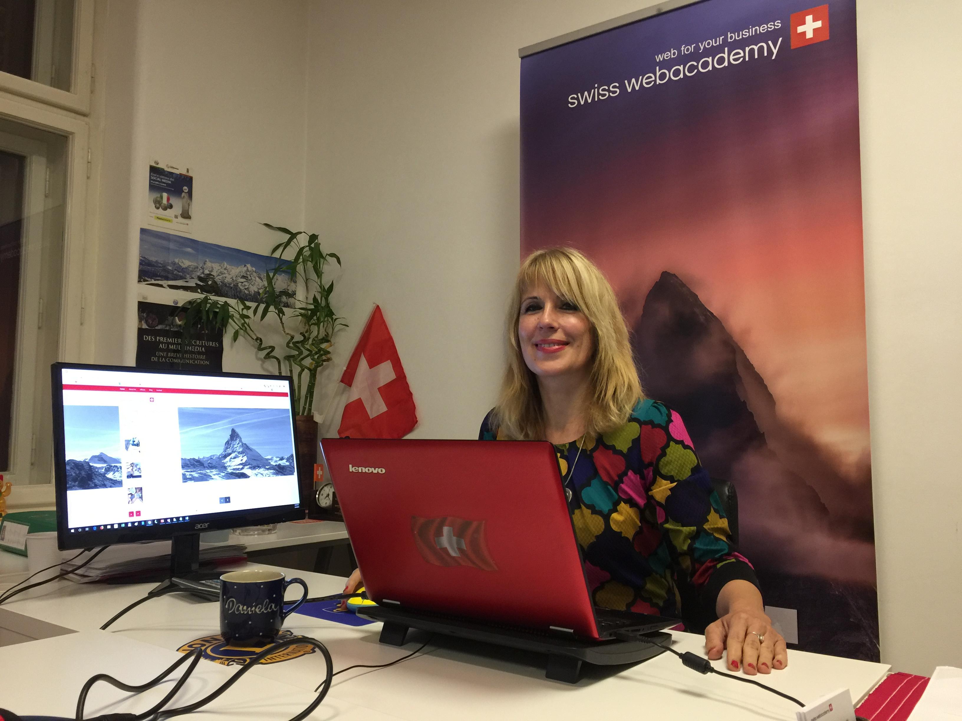 Daniela Chrzanovski a créé la Swiss Web Academy. [RTS - Cédric Guigon]