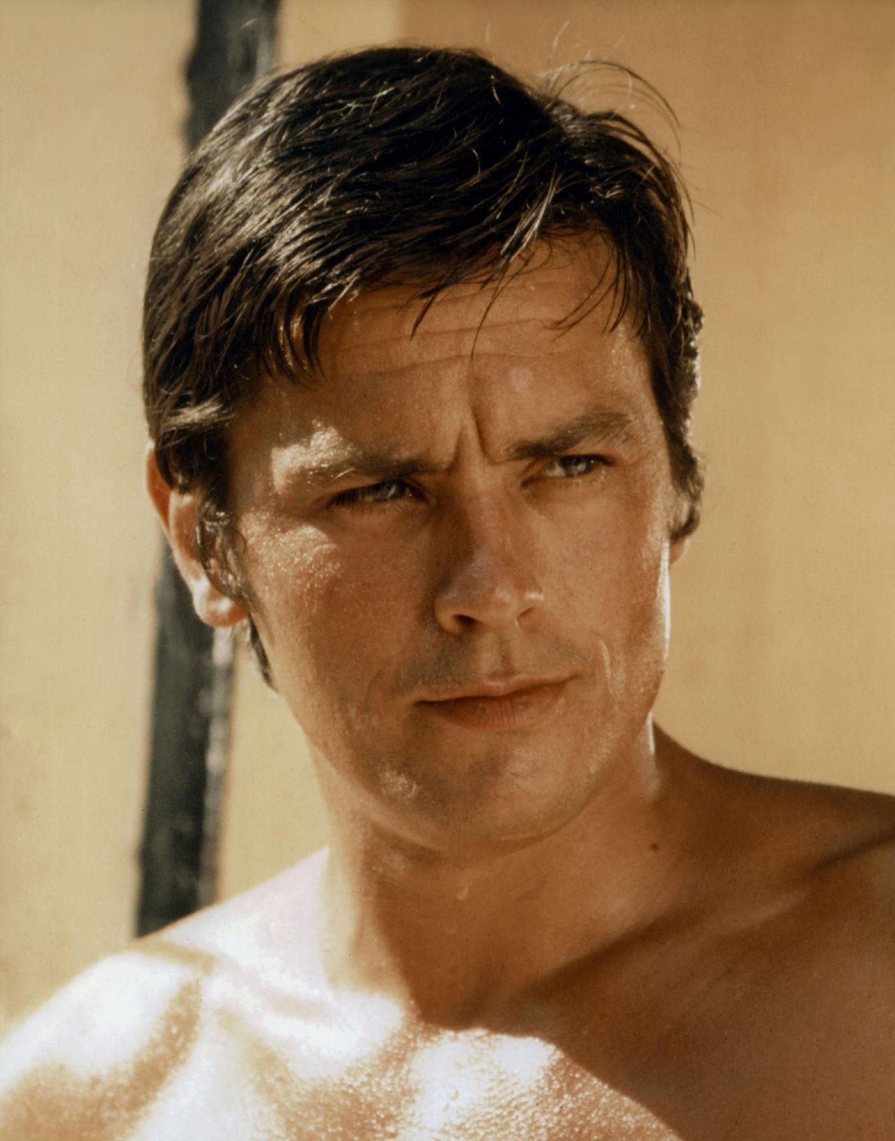 Alain Delon dans le film "La Piscine" de Jacques Deray. [Societe generale des films / Collection ChristopheL/AFP]