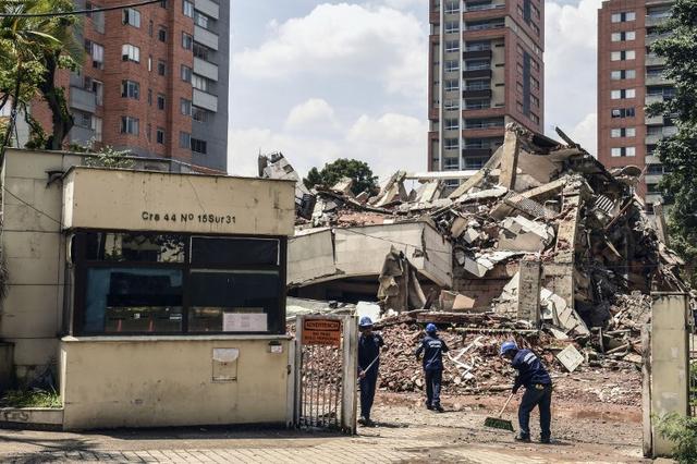 Les ruines de l'immeuble Monaco, ancien fortin de luxe de Pablo Escobar. [AFP - Joaquin Sarmiento]