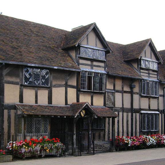 Maison natale de William Shakespeare à Stratford-upon-Avon (Warwickshire, Angleterre). [Wikipédia - Stuart Yeates]