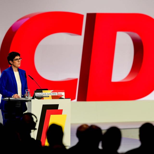 Annegret Kramp-Karrenbauer, la présidente controversée de l'Union chrétienne-démocrate d'Allemagne (CDU). [EPA/Keystone - Filip Singer]