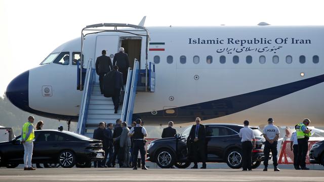Un avion du gouvernement iranien posé sur le tarmac de l'aéroport de Biarritz, le 25 août 2019. [Reuters - Regis Duvignau]