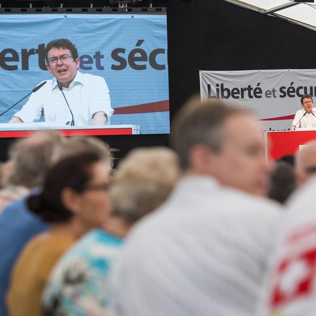 Albert Roesti, président de l'UDC, lors de l'assemblée des délégués à Orbe. [Keystone - Jean-Christophe Bott]