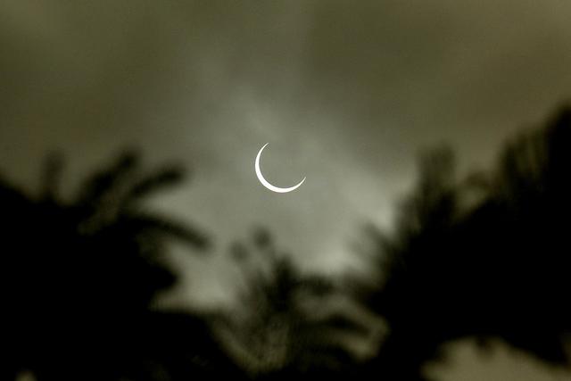 L'éclipse "cercle de feu" du 26 décembre 2019 vue de Mysore, en Inde. [EPA/Keystone - Jagadeesh NV]