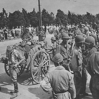 1945: retrait des troupes japonaises stationnées en Corée.