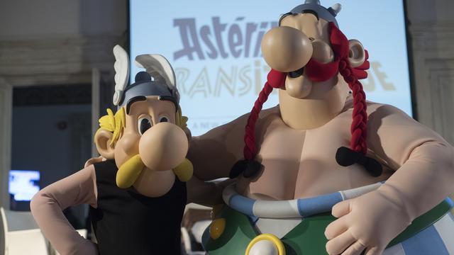 Astérix et Obélix durant la conférence de presse de présentation de "Astérix et la Transitalique". [afp - Miguel Medina]