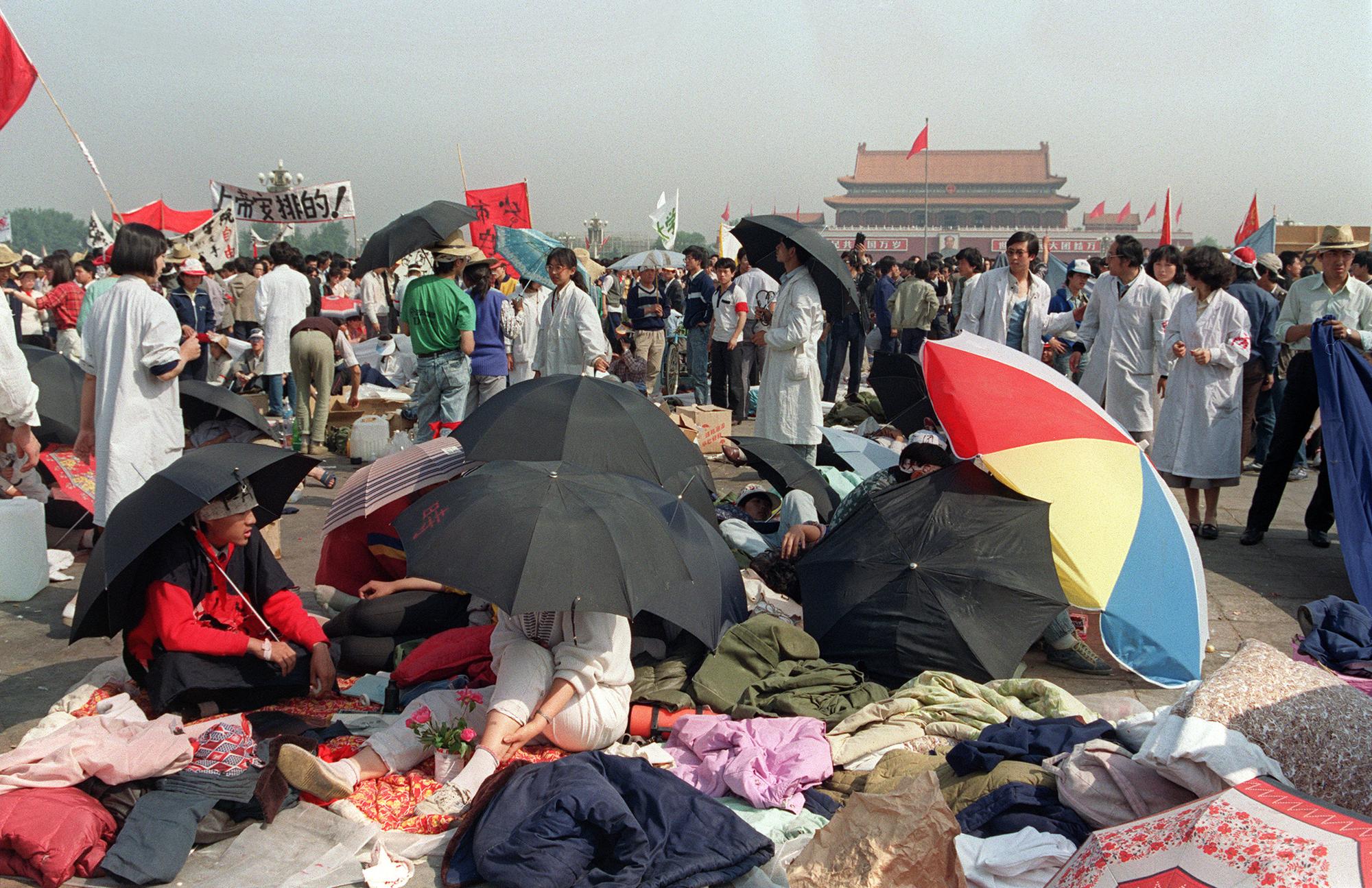 Grévistes de la faim sur Tiananmen le 14 mai 1989. [AFP - Toshio Sakai]
