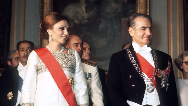 Le Shah d'Iran et sa femme en 1974. [AFP]