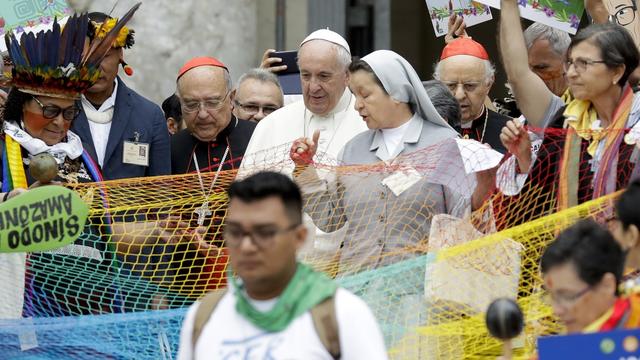 Le pape François à la messe inaugurale du synode sur l'Amazonie, le dimanche 7 octobre à Rome. [Keystone - Andrew Medichini]