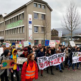 La grève pour le climat est également suivie dans le Jura, à Delémont. [RTS - Cédric Ardrover]
