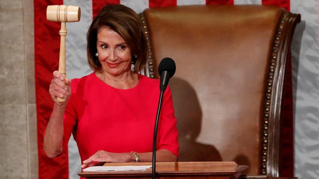 La démocrate Nancy Pelosi au perchoir de "speaker" du Congrès, après son élection le 3 janvier 2019. [Reuters - Kevin Lamarque]