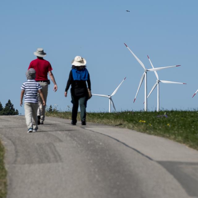 Le parc éolien du Mont-Crosin. (Image d'illustration) [KEYSTONE - Jean-Christophe Bott]