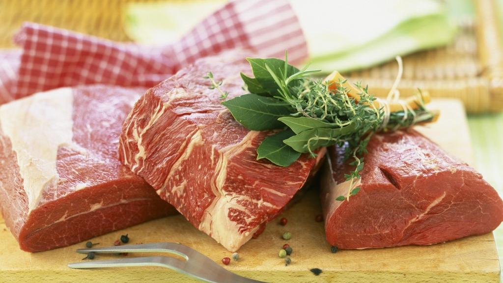 La viande toujours prisée des consommateurs suisses. [AFP - Roulier / Turiot / Mood4Food / foodcollection]