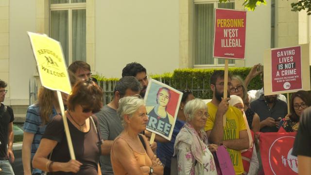 Manifestation de soutien à Carola Rackete à Genève, le 3 juillet 2019. [RTS - DR]