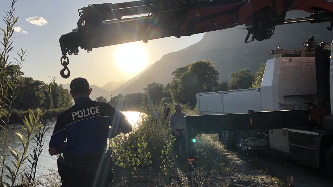 La voiture a été retrouvée dans le Rhône, sur la rive gauche, à la hauteur de Leytron. [Police cantonale valaisanne]