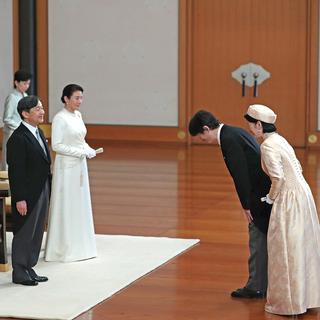L'empereur Naruhito du Japon accède officiellement au trône du Chrysanthème. [AP/Keystone - Japan Pool]