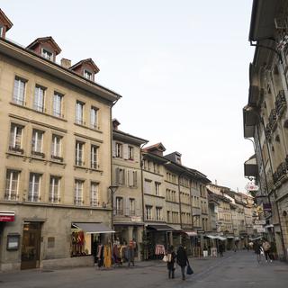 Fribourg pourra étendre les heures d'ouverture des commerces en Vieille-Ville. [Keystone - Adrien Perritaz]