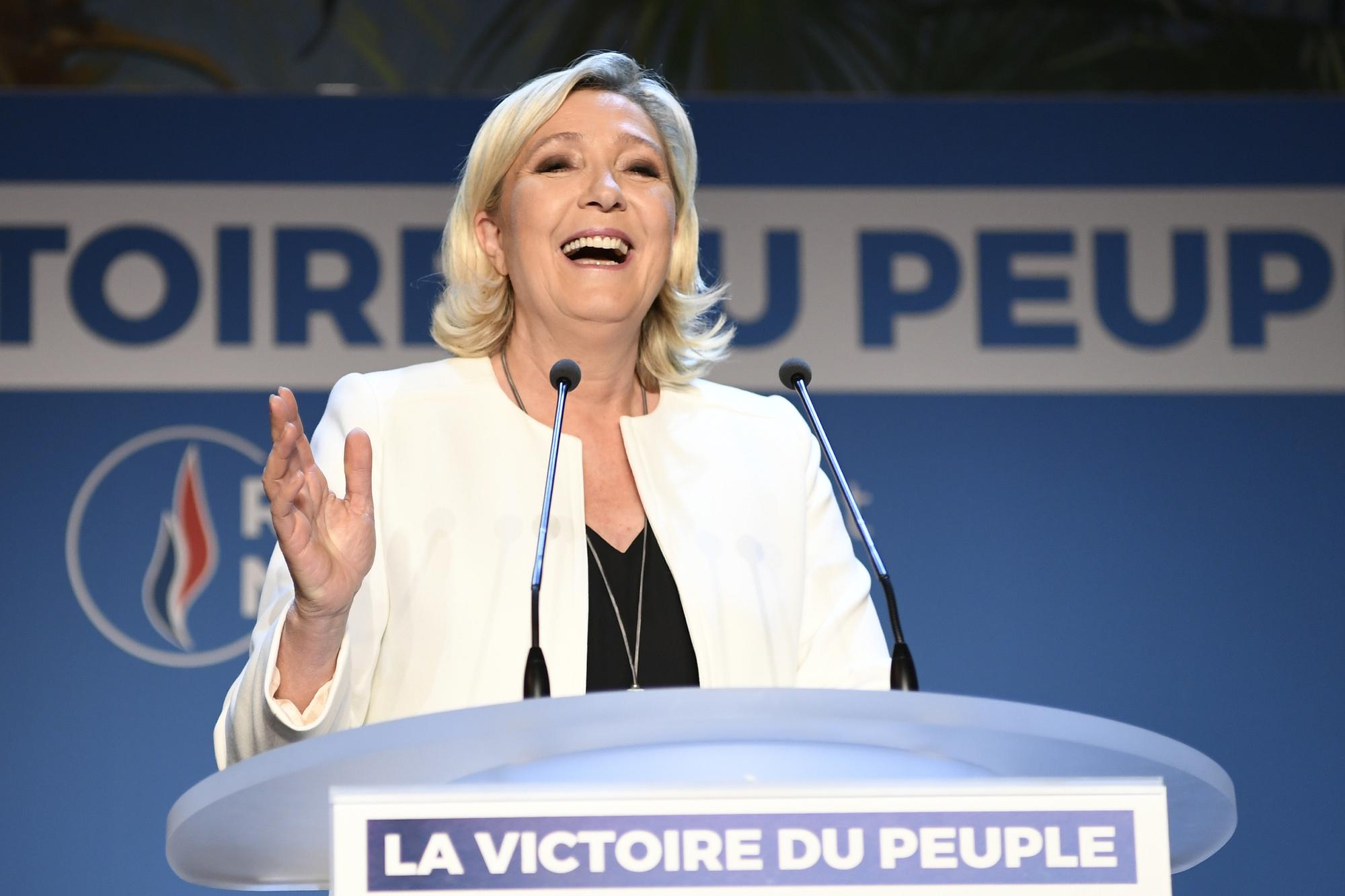 Marine Le Pen célèbre la première place du Rassemblement national aux européennes. [AFP - Bertrand Guay]