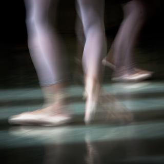 Lionel Henriod, sans titre, 2017 / Béjart Ballet Lausanne. [facebook.com/EspaceGraffenried - Lionel Henriod]
