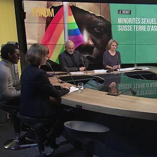 Le débat - Minorités sexuelles: la Suisse, terre d’asile? [RTS]
