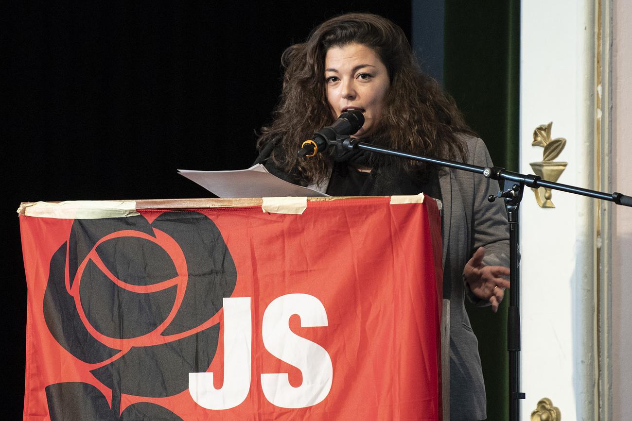 Tamara Funiciello aura présidé pendant trois ans la Jeunesse socialiste suisse. [Keystone - Peter Schneider]