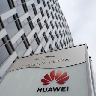 Le ministère chinois des Affaires étrangères a déclaré jeudi que le projet de loi américain visant les groupes Huawei, ZTE et d'autres sociétés chinoises  relevait de l'"hystérie". [REUTERS - Kacper Pempel]