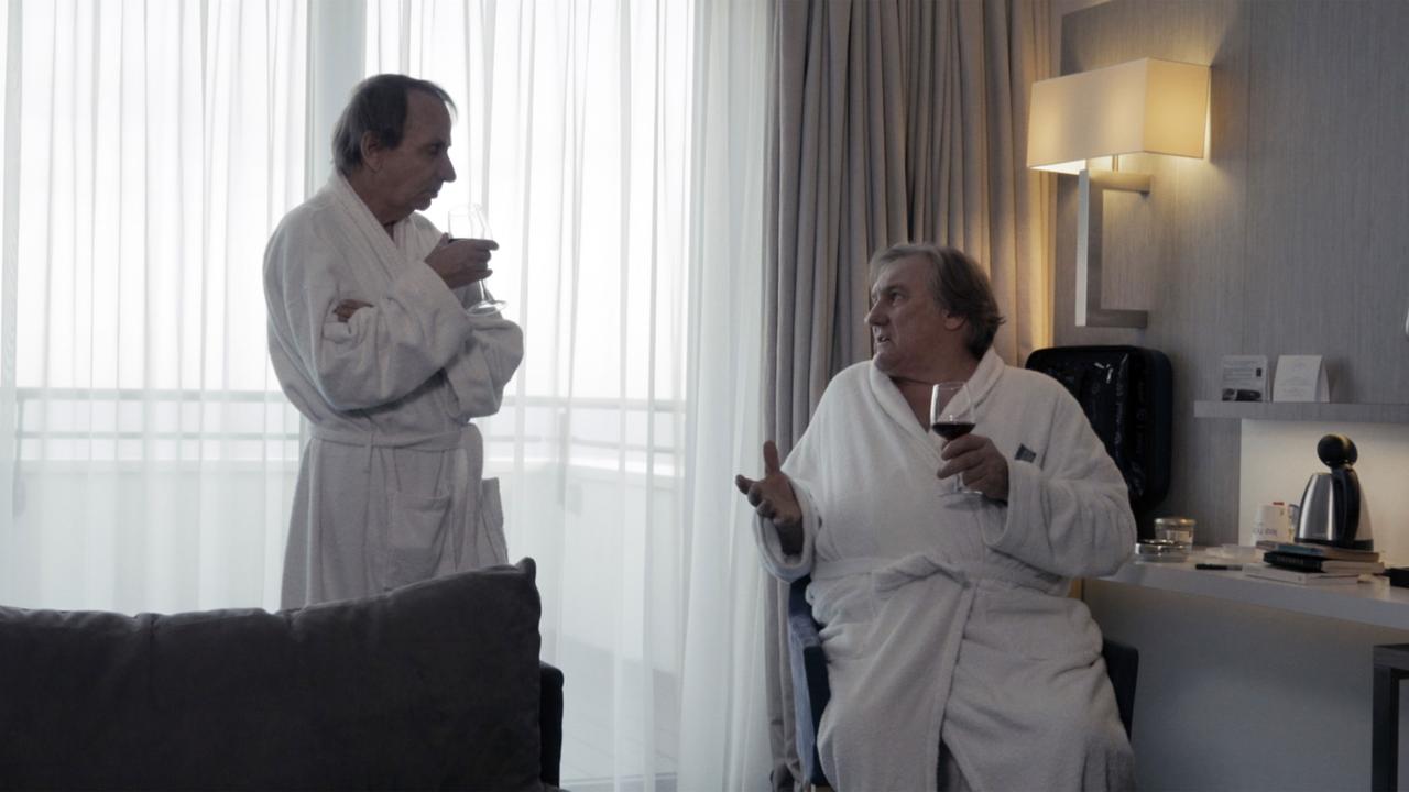 Michel Houellebecq et Gérard Depardieu dans le film "Thalasso". [Wild Bunch Distribution]