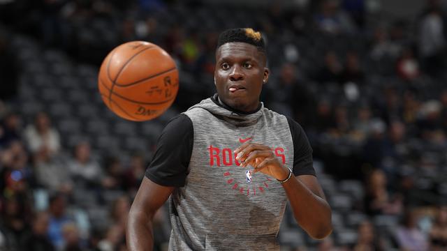 Clint Capela s'était blessé au pouce le 13 janvier dernier. [Keystone - David Zalubowski]