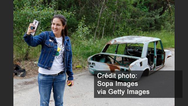 Les photos malaisantes des touristes à Tchernobyl. [Sopa Images via Getty Images]