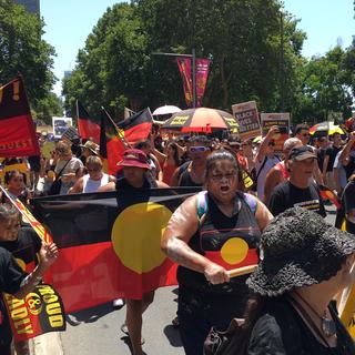 Des manifestants Aborigènes pour défendre les droits des populations indigènes. [Reuters - Stefica Nicol Bikes]