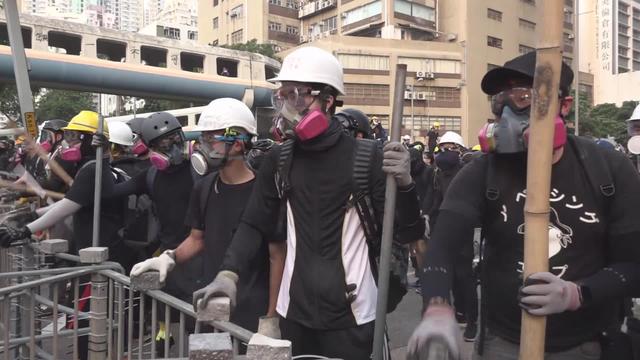 L’escalade de violence à Hong Kong marque un nouveau palier, selon Amnesty international