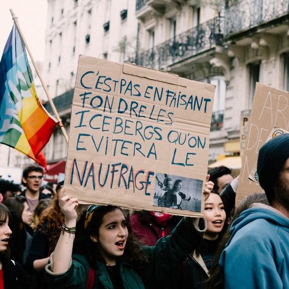Plusieurs manifestations pour le climat se sont tenues ces derniers mois en France. [afp - Benoit Durand / Hans Lucas]