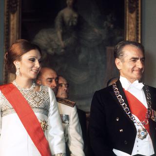 Le Shah d'Iran et sa femme en 1974. [AFP]